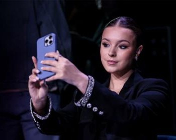 Волшебство на льду: Анна Щербакова примерит образ Белоснежки в новогоднем шоу